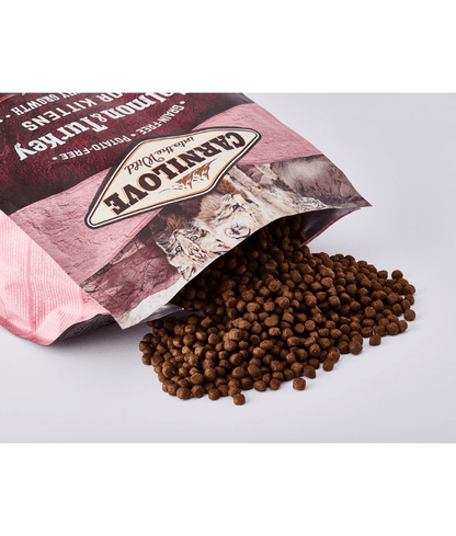 Carnilove - cat Salmon & Turkey for Kittens 2kg